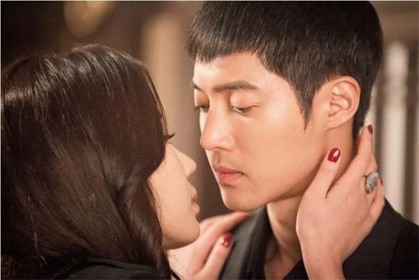 Kim Hyunjoong and Lim Soohyang’s mournful kiss [Inspiring Generation]