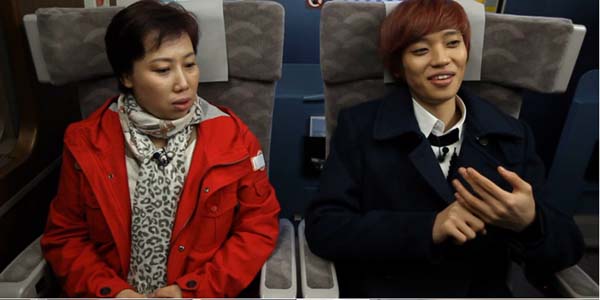 Niel’s uneasy travel with mother [Mamma Mia]