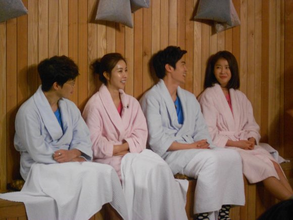 Happy Together with drama “Golden Cross” cast