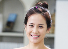 [Shooting Site of KBS 2TV Mon/Tues Drama Lovers at Haeundae Beach] Sora changes to a goddess in white dress! 