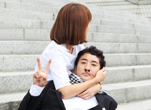 [MON/TUE Drama ‘Ohlala Couple’] Behind the Scenes: Aaaaack! Who is this!