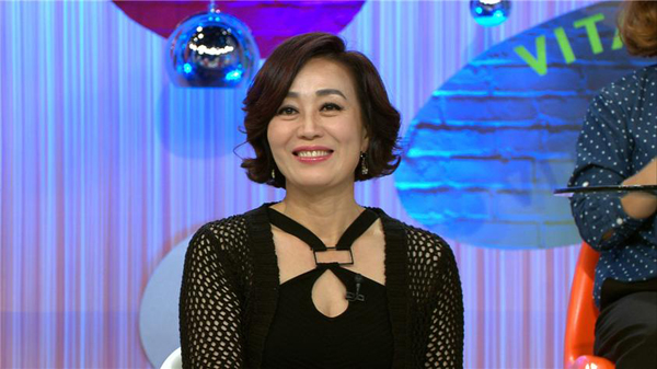 Korea's Queen of Pop Ha Choon-hwa shares the secret of her youthful appearance