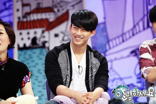 Hottest Beast Idol 2PM [Hello, Counselor]