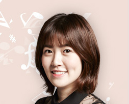  An eccentric pianist, Seol Naeil (Cast: Shim EunGyeong)